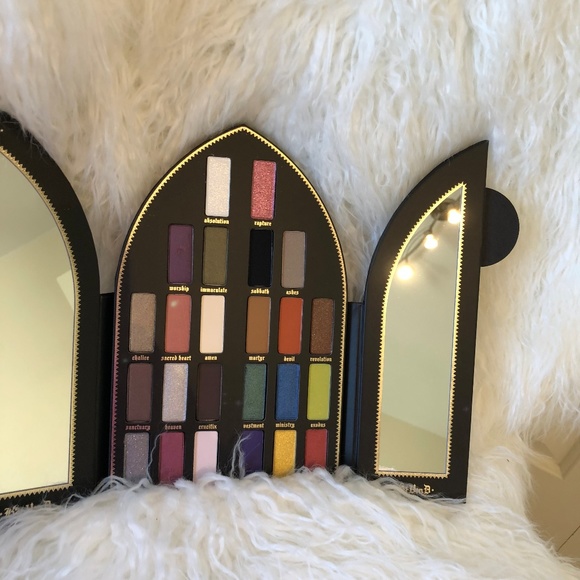 LE - Brand New Never Used - KAT VON D SAINT & SINNER PALETTE - Authentic! - Picture 5 of 7